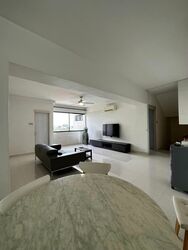 Hillcrest Arcadia (D11), Condominium #584532701